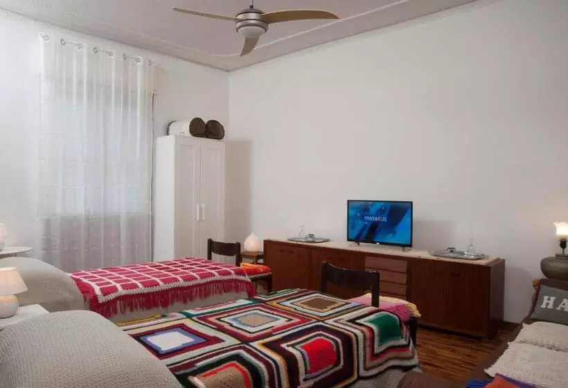 Aamiaismajoitus (B&B) L Incrocio   Bed&breakfast