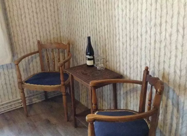 ベッドアンドブレックファースト Le Bois Du Four