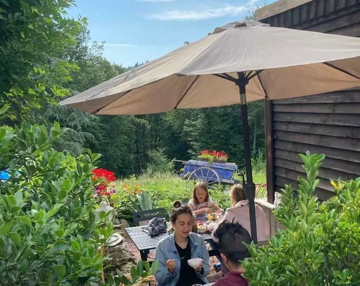 ベッドアンドブレックファースト Le Bois Du Four