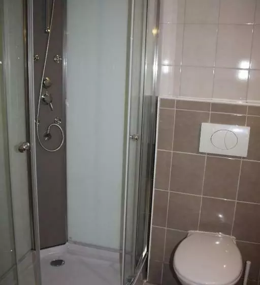 ベッドアンドブレックファースト Le Bois Du Four