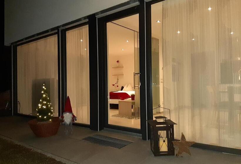 Отель Weinreichhof