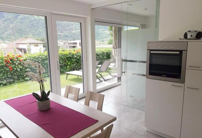 Отель Weinreichhof