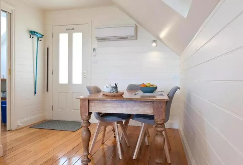 ペンション Loft Over The Vines