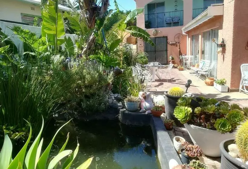 Majatalo Mountainia Inn