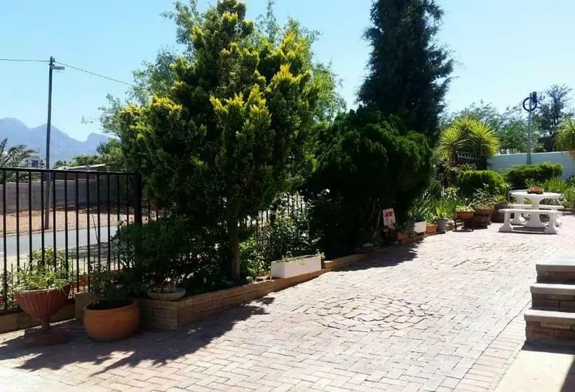 Majatalo Mountainia Inn