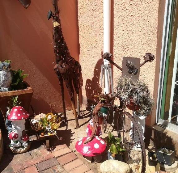 Пансион Mountainia Inn