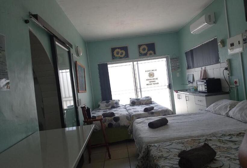 Пансион Mountainia Inn