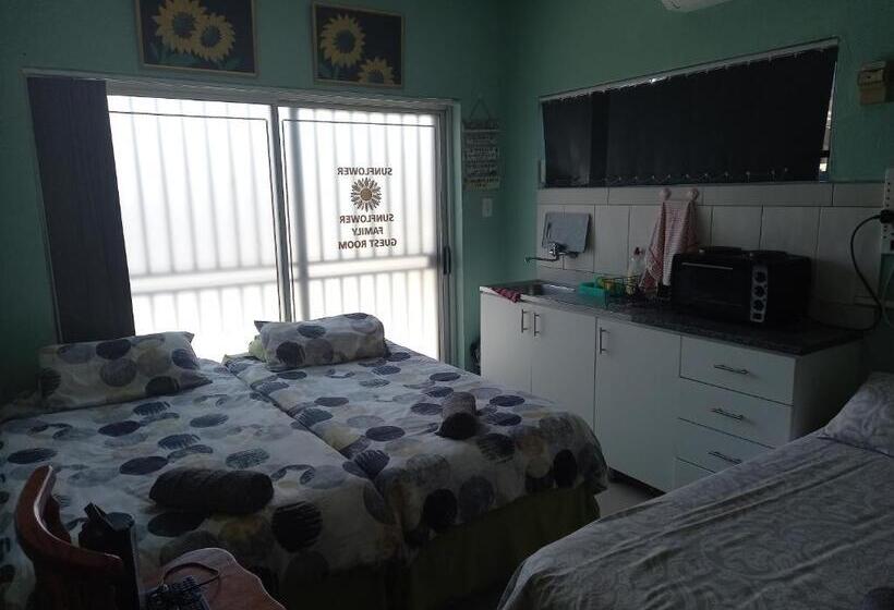 Пансион Mountainia Inn