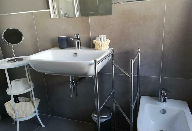 پانسیون Pep S Rooms By The Sea