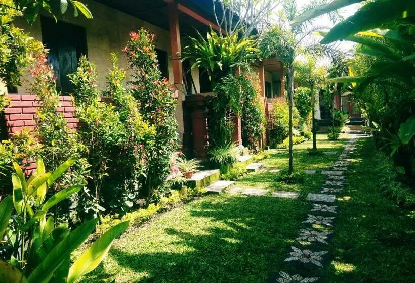 Majatalo Volcano Living