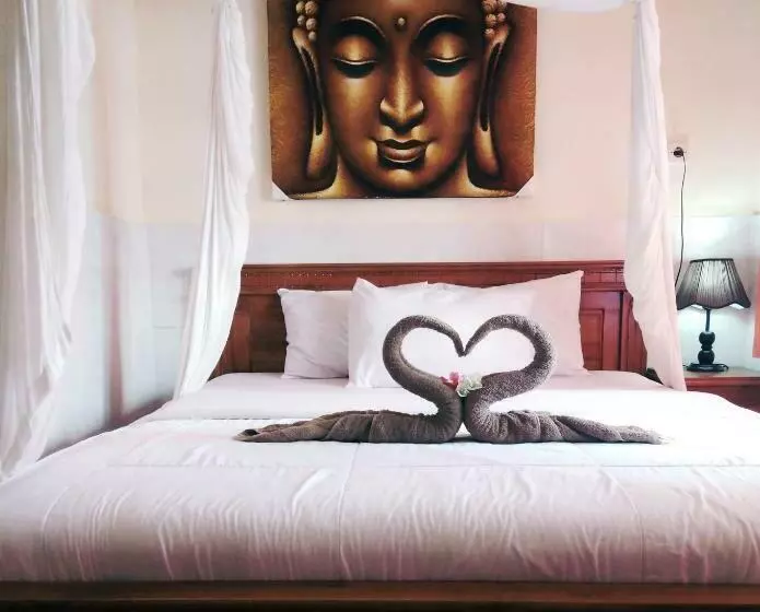 Majatalo Volcano Living