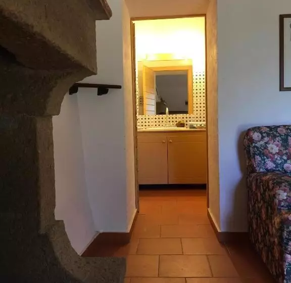 ホテル Agriturismo Montecalvo