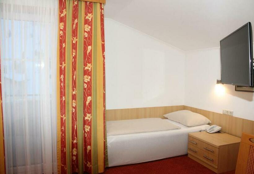 Der Sailer Hotel & Restaurant