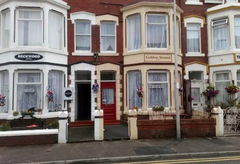 Hotelli Myroomz Golden Strand