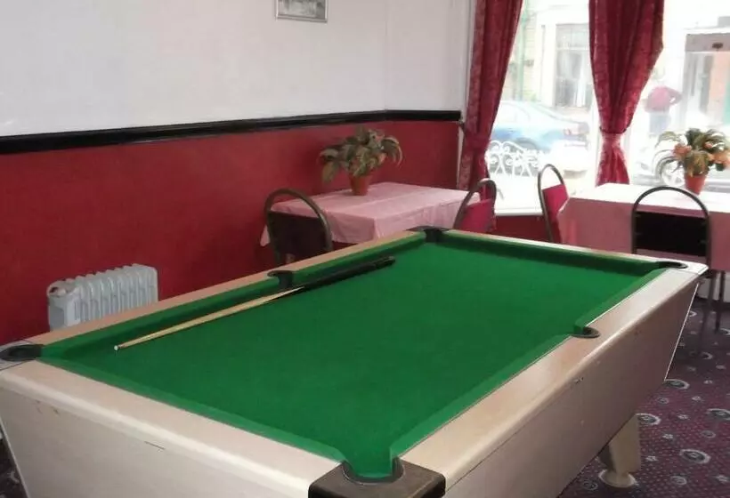 Hotelli Myroomz Golden Strand