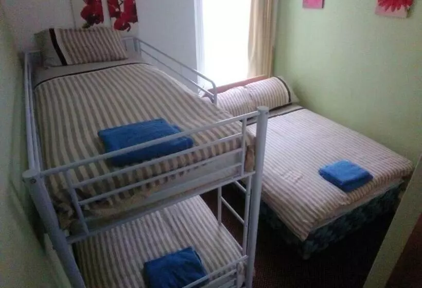 Hotelli Myroomz Golden Strand