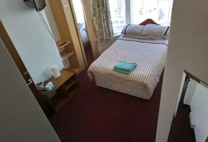 Hotelli Myroomz Golden Strand