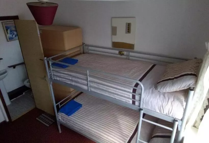 Hotelli Myroomz Golden Strand