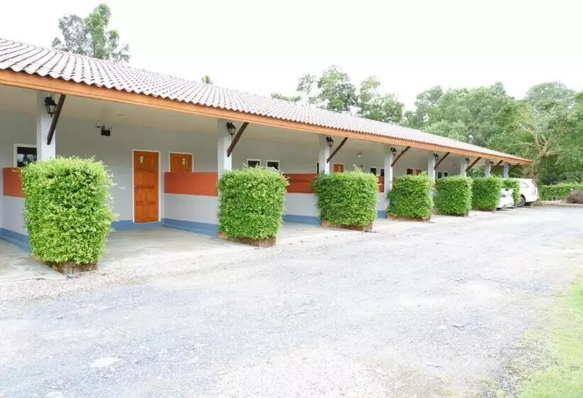 Jarawee Resort