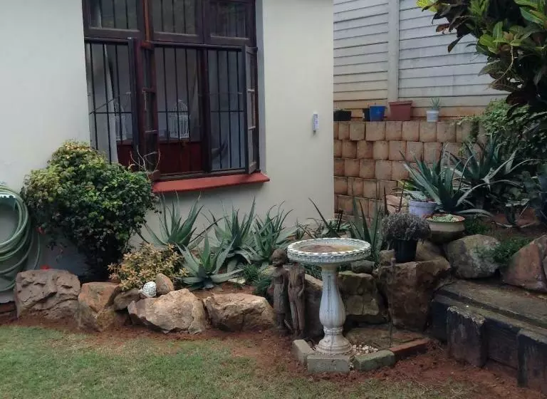 پانسیون Broadway