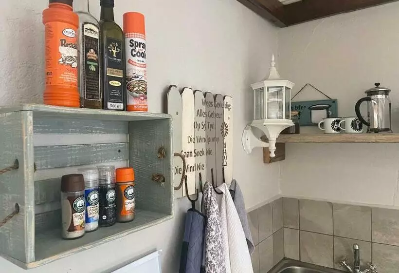 Majatalo Ou Klipskuur Self Catering Accommodation