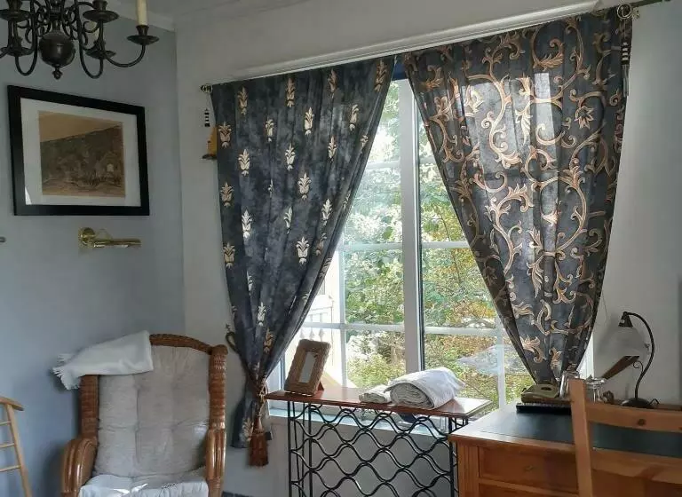 Majatalo Room In Villa Emilia