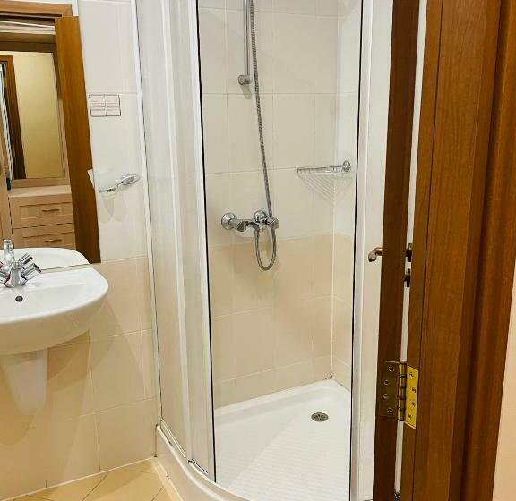 Studio Kris Villa Park