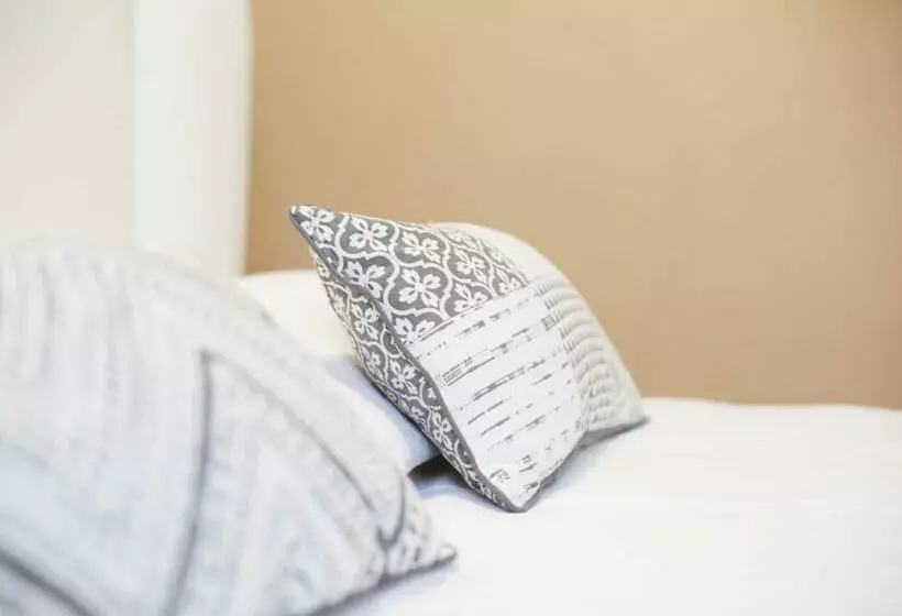 Aamiaismajoitus (B&B) Dimora Della Rocca