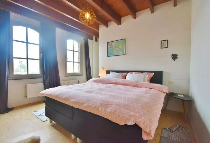 Aamiaismajoitus (B&B) Enroute367