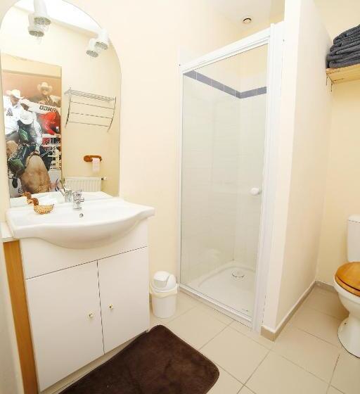 مبيت وإفطار La Passerelle