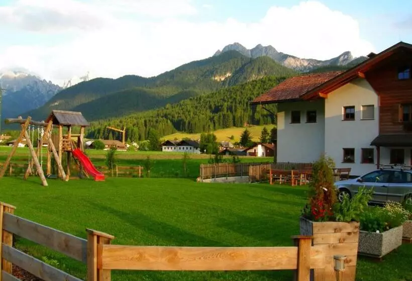 هتل Stifterhof