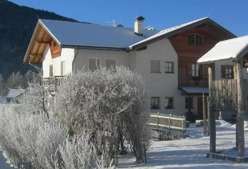هتل Stifterhof