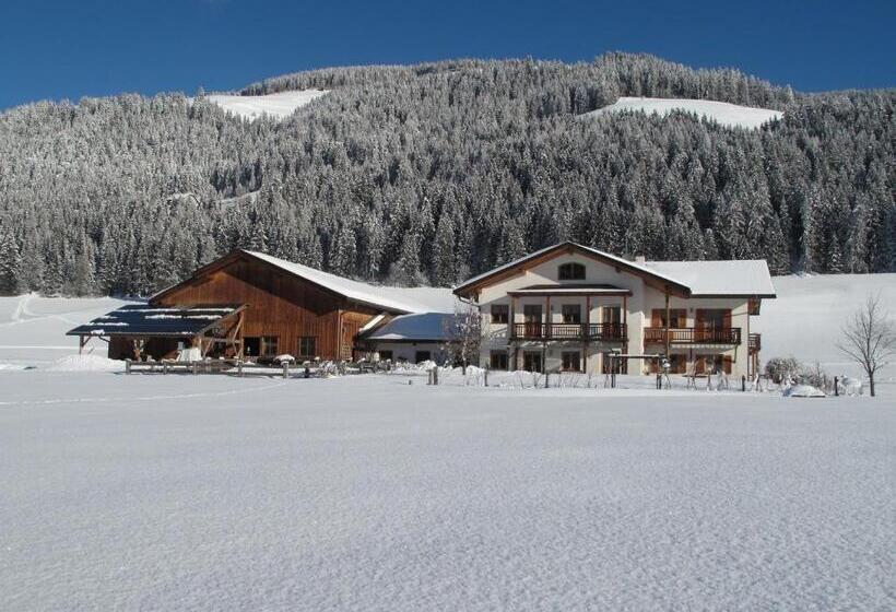 בית מלון כפרי Stifterhof