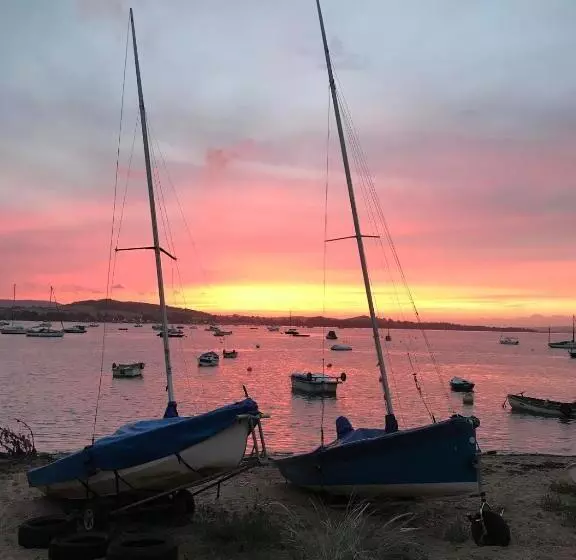 Pensió Summerwind Guest House
