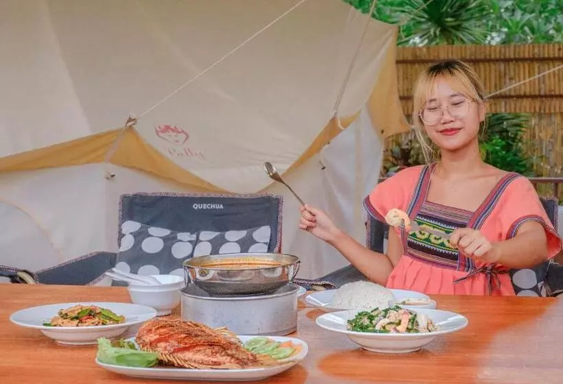 Lomakeskus Baanrai Khunya บ้านไร่คุณย่า