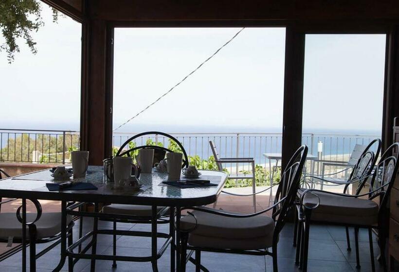 B&b Le Rose Del Tirreno