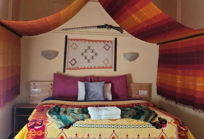 Aamiaismajoitus (B&B) Chambre D Hôtes Aya