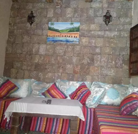 Aamiaismajoitus (B&B) Chambre D Hôtes Aya