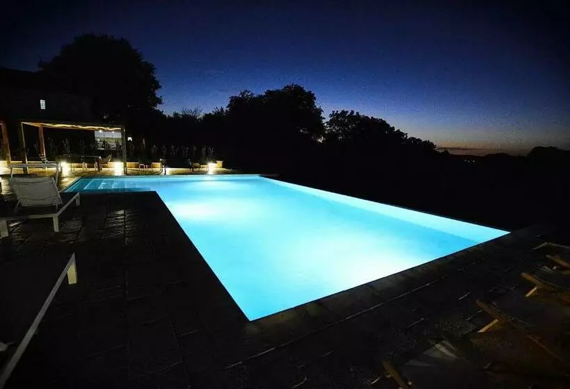 Hotelli Agriturismo La Noce