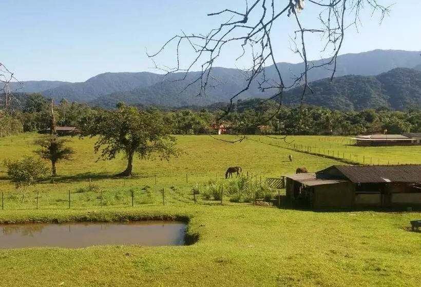 Majatalo Aldeia De Camburi