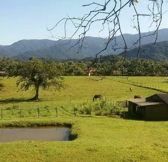 Majatalo Aldeia De Camburi