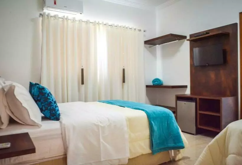 پانسیون Lara S Home Suites