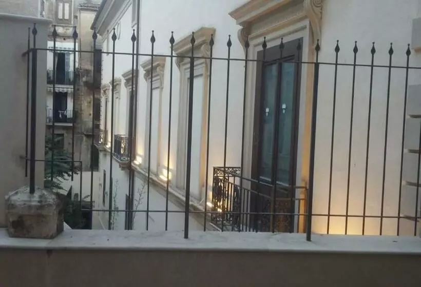 تختخواب و صبحانه Sotto Il Castello