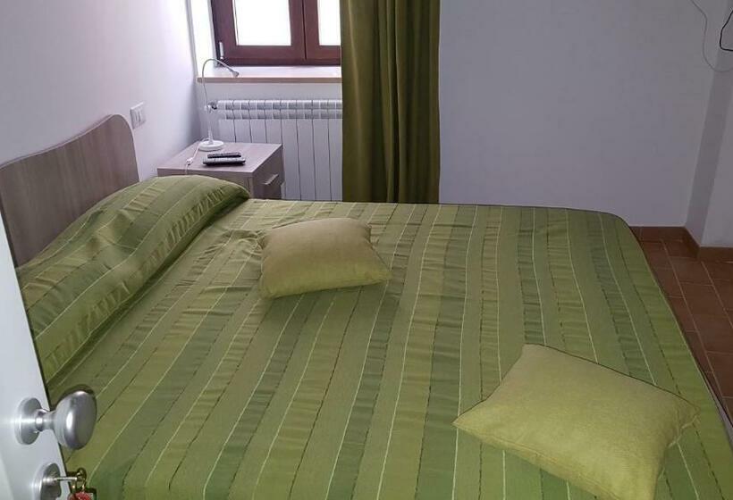 مبيت وإفطار Sotto Il Castello