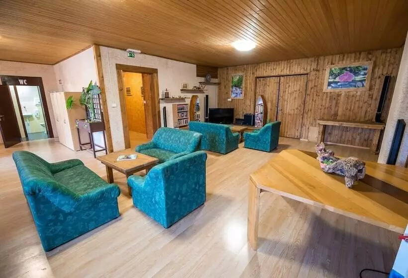 Hostel Paradiso