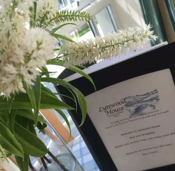 Lynwood House Bed And Breakfast