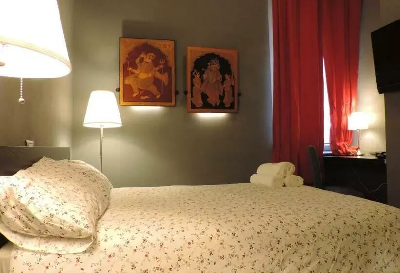 پانسیون Corridoni Suites