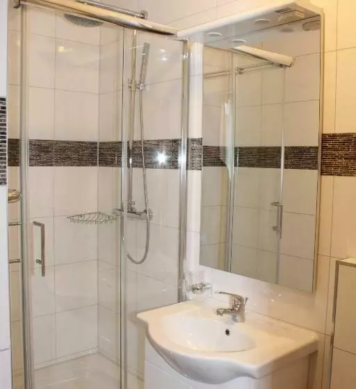 ペンション Gasthaus Drei Eidgenossen