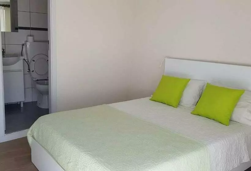 Majatalo Guesthouse O Cuco