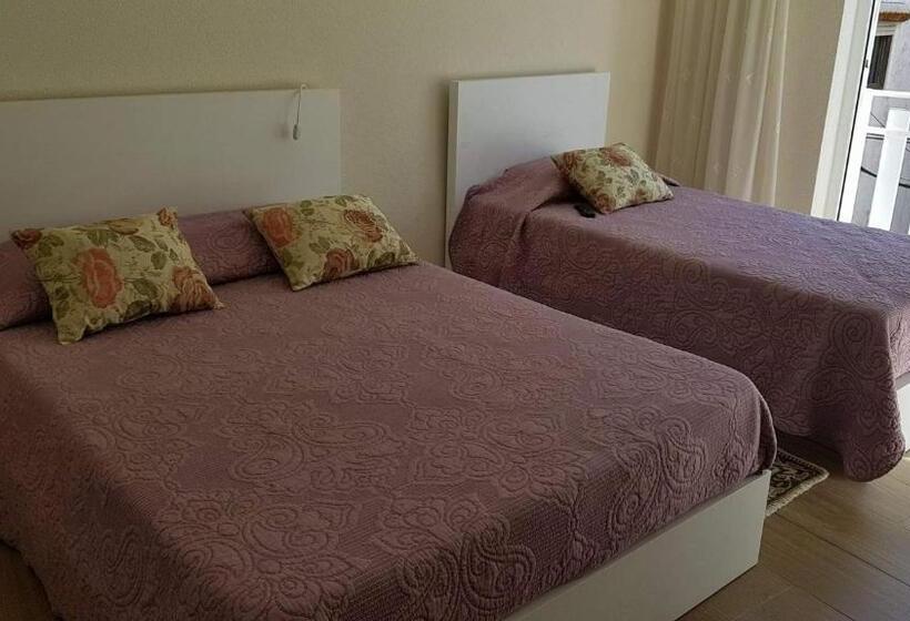 פנסיון Guesthouse O Cuco